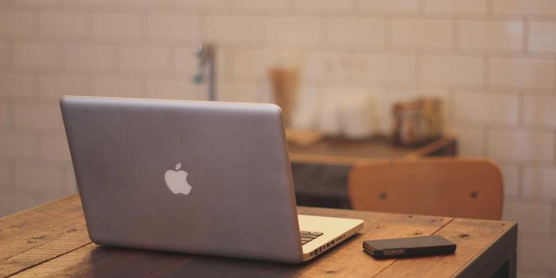 怀旧游戏复兴攻略：经典IP重制与复古新作背后的市场心理学与娱乐新闻