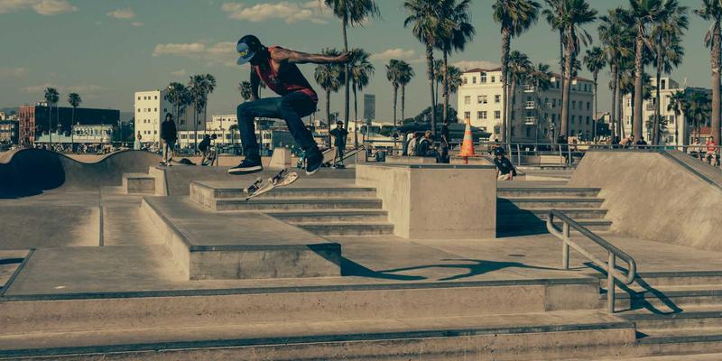 游戏趋势全解析：从娱乐新闻到深度攻略，把握数字时代的脉搏